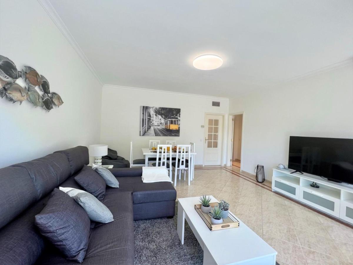 Vilamoura Central 2 With Pool By Homing Екстер'єр фото